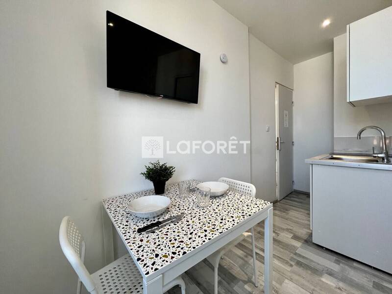 Maison à louer, 13m², LE PRADET