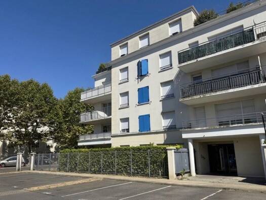 Appartement à vendre 268 000 € 4 pièces 2 chambres 83,53 m² 4 étages Ormeteau Morangis 91420