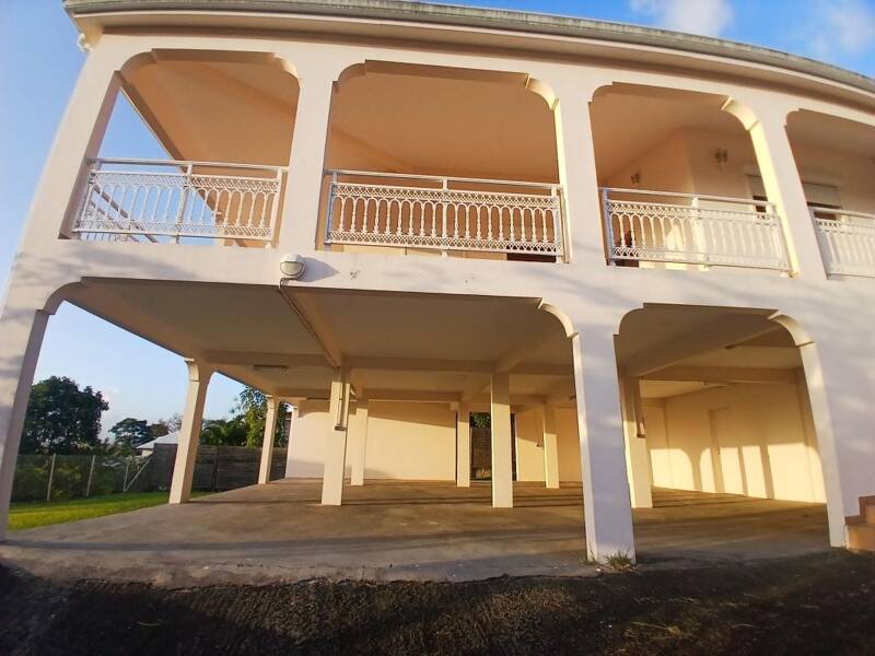 Maison à louer, 95m², RIVIERE SALEE