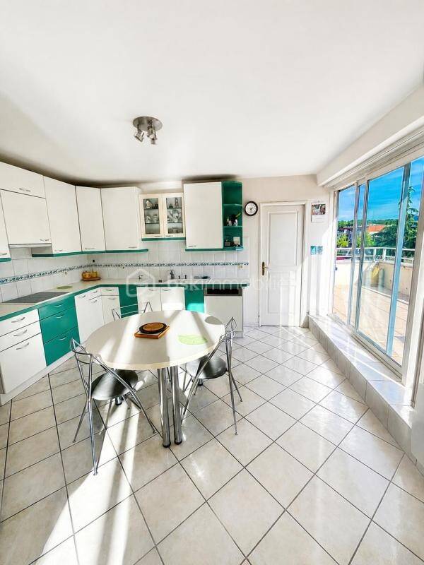 Maison à vendre, 165m², OZOIR LA FERRIERE