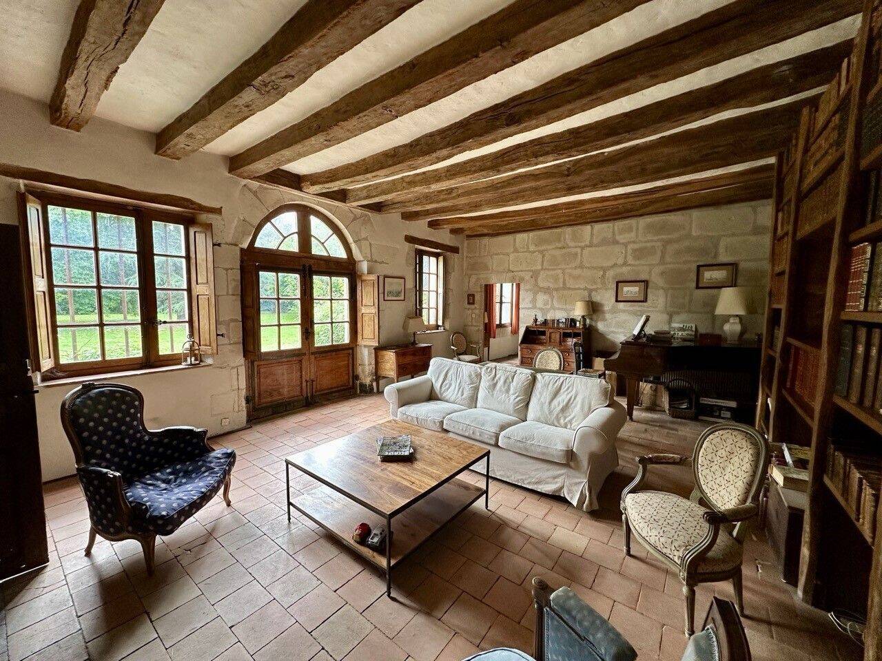 Maison à vendre, 250m², SAVONNIERES