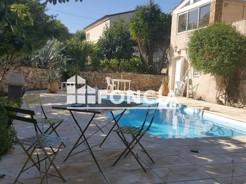 Maison à louer, 166m², LE CASTELLET