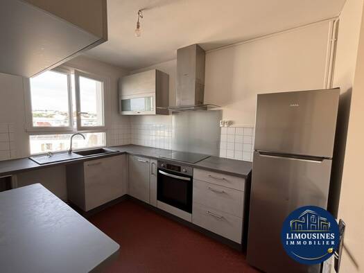 Appartement à vendre 124 800 € 2 pièces 1 chambre 65,5 m² 5ème étage Limoges 87000