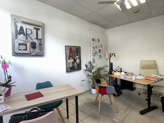 Local commercial à vendre 162 000 € 80 m² de surface de vente Joué-Lès-Tours 37300