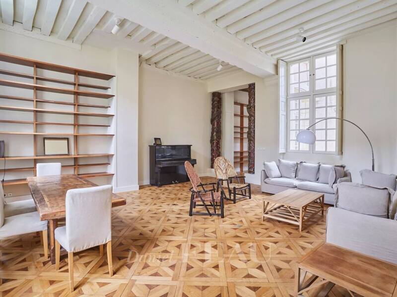 Maison à louer, 166m², PARIS 3E