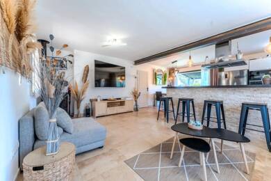 Maison à vendre 650 000 € 5 pièces 4 chambres 100 m² 6 200 m² de terrain Le Castellet 83330