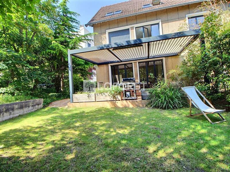 Maison à vendre, 250m², SURESNES