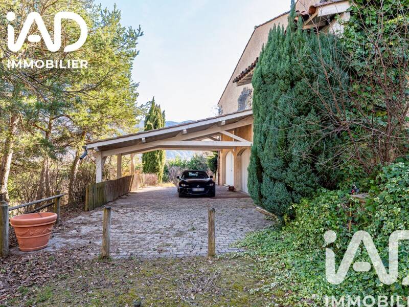 Maison à vendre, 250m², LA SAULCE