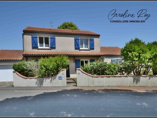 Maison à vendre 344 850 € 5 pièces 4 chambres 137,32 m² 1 176 m² de terrain Rive Droite de la Sèvre Clisson 44190