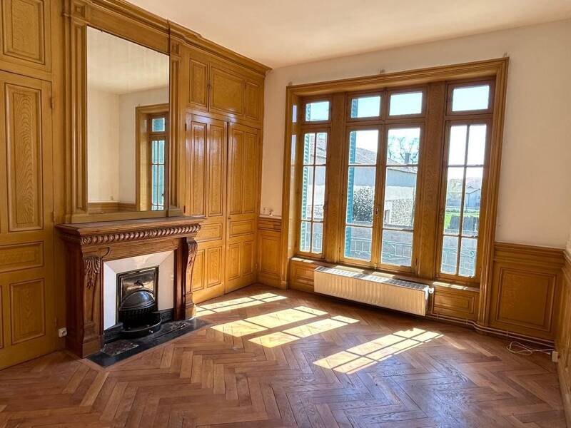 Maison à louer, 101m², CHAZELLES SUR LYON