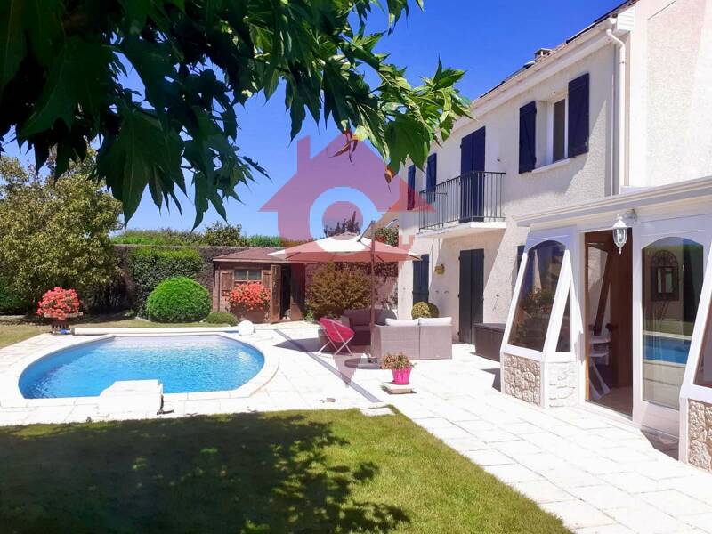 Maison à vendre, 180m², LES ALLUETS LE ROI