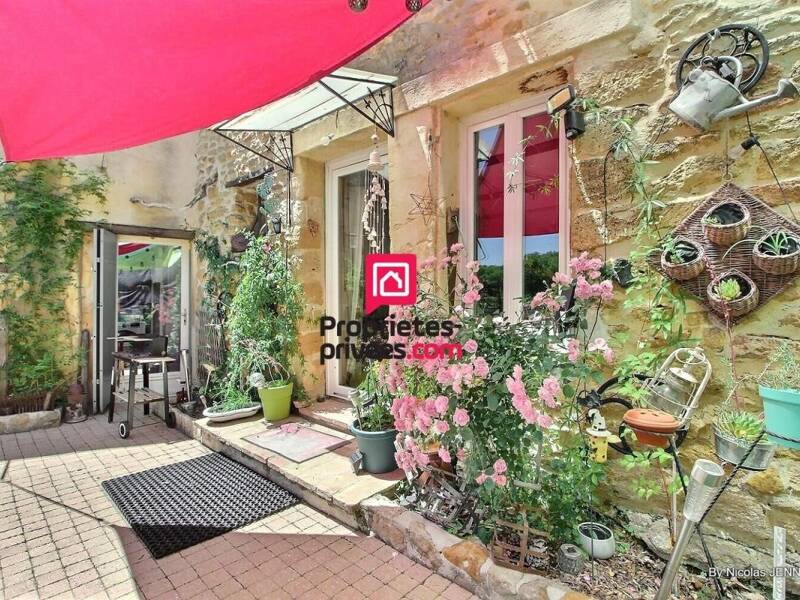 Maison à vendre, 179m², SUZE LA ROUSSE