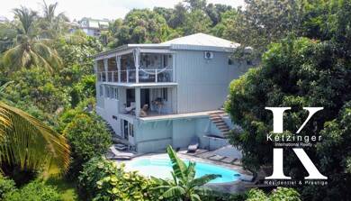 Villa à vendre 649 500 € 9 pièces 4 chambres 185 m² 3 500 m² de terrain Bouillante 97125