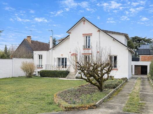 Maison à vendre 445 000 € 6 pièces 4 chambres 137 m² 829 m² de terrain Taverny 95150