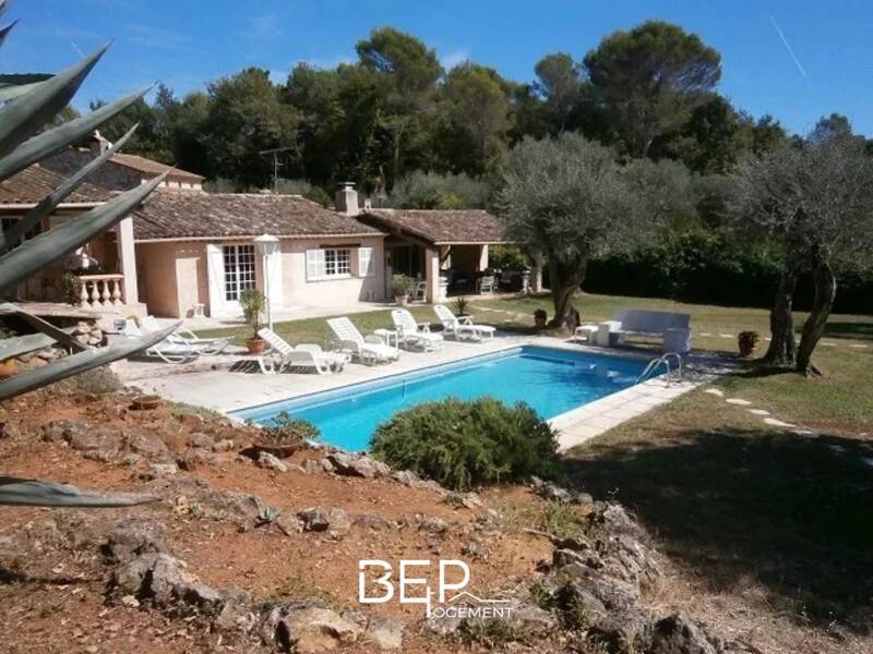 Maison à louer, 55m², ROQUEFORT LES PINS