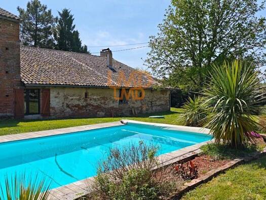 Maison à vendre 470 000 € 5 pièces 4 chambres 200 m² 1 900 m² de terrain Montberon 31140