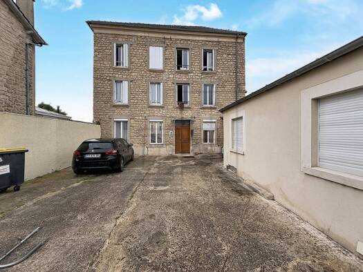 Appartement à vendre 119 000 € 2 pièces 1 chambre 30 m² RDC Le Haut de l'Isle-Adam L'Isle-Adam 95290