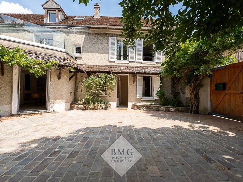 Maison à louer, 220m², CHALIFERT