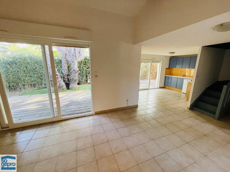 Maison à louer, 70m², AGDE