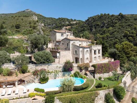 Villa à vendre 7 900 000 € 15 pièces 8 chambres 453 m² 2 577 m² de terrain Èze-Bord-de-Mer Èze 06360