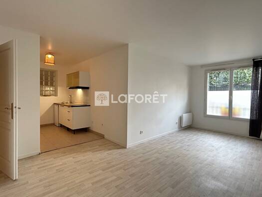 Appartement à vendre 105 000 € 1 pièce 34 m² RDC/3 Coulee Verte Meulan-en-Yvelines 78250