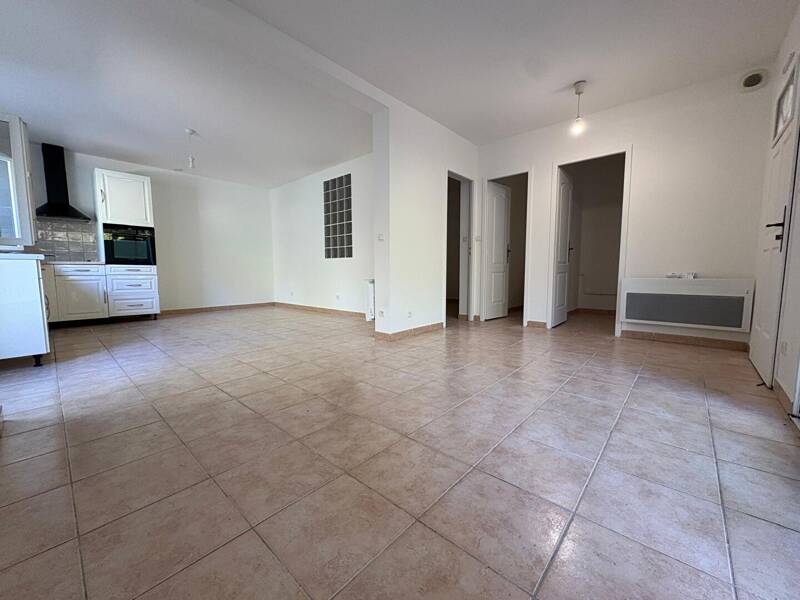 Maison à louer, 54m², ENSUES LA REDONNE