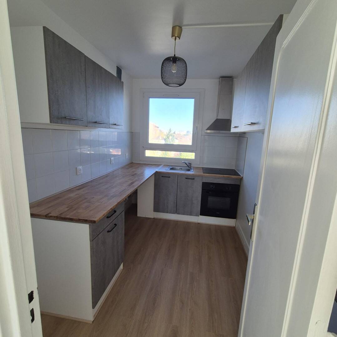 Maison à louer, 65m², SAINT MAUR DES FOSSES