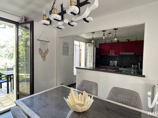 Maison à vendre 334 000 € 6 pièces 4 chambres 105 m² 298 m² de terrain Les Aunettes Sainte-Geneviève-des-Bois 91700