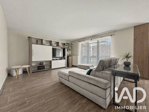 Appartement à vendre 312 500 € 3 pièces 2 chambres 84 m² 5 étages Centre I Choisy-le-Roi 94600