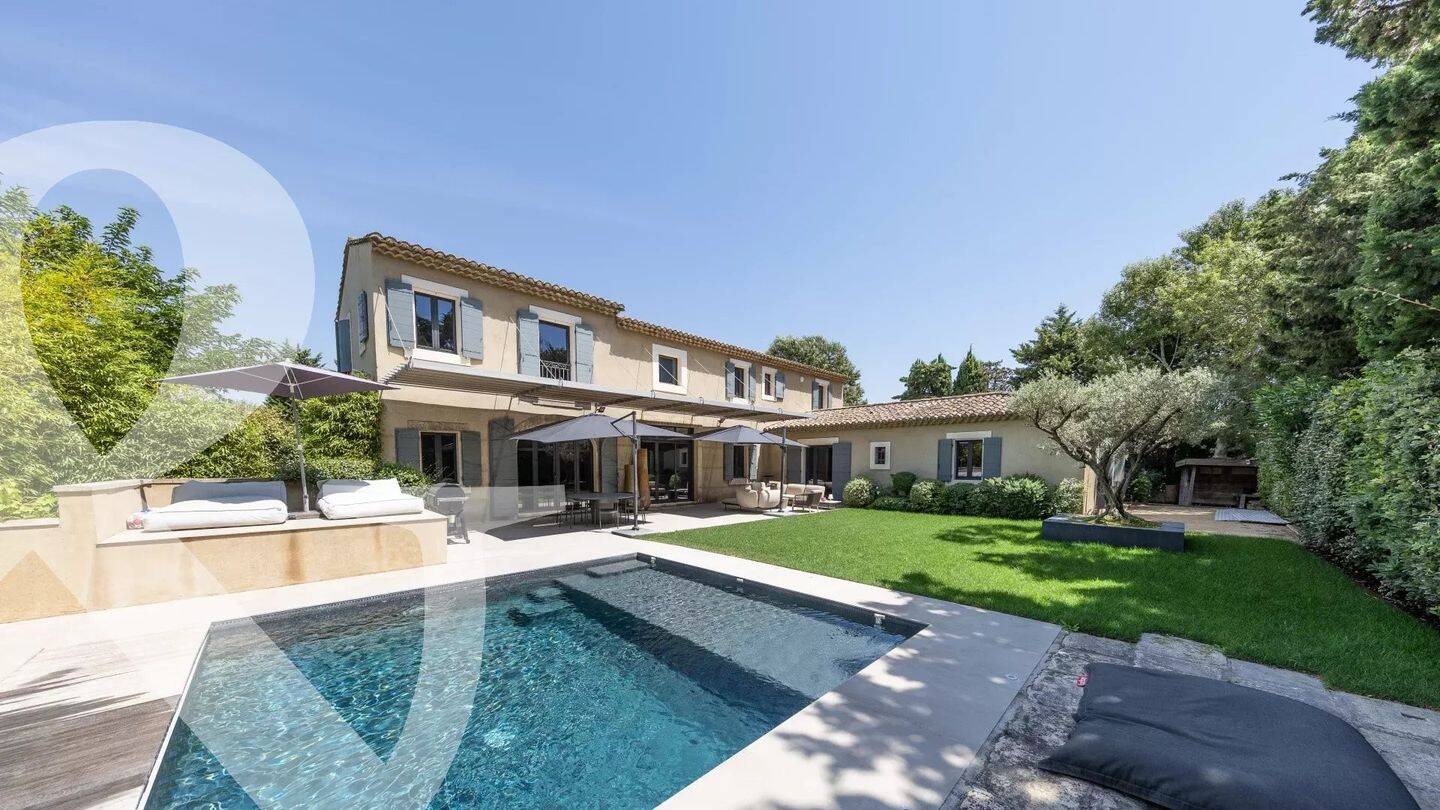 Maison à vendre, 282m², MAUSSANE LES ALPILLES
