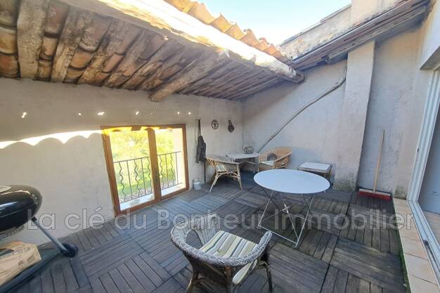 Maison à vendre 199 500 € 3 chambres 115 m² Riez 04500
