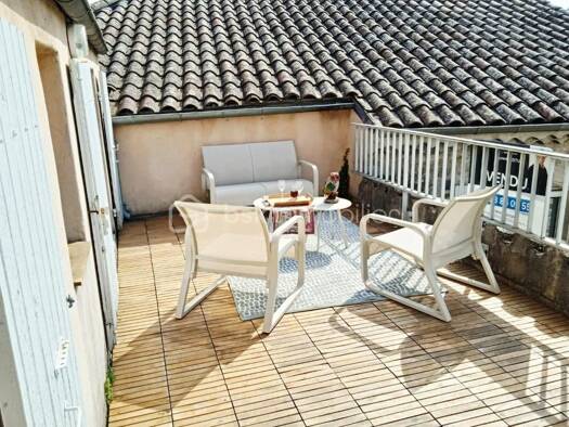 Appartement à vendre 115 000 € 4 pièces 2 chambres 65 m² Étage 2/2 Ucel 07200