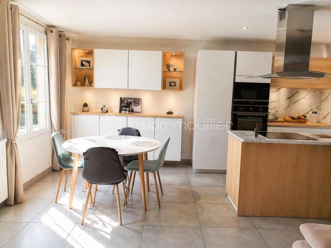 Maison à vendre, 103m², MOUSSY LE NEUF