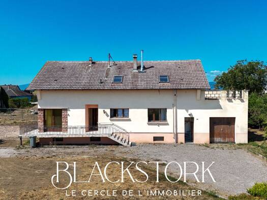 Maison à vendre 239 990 € 8 pièces 3 chambres 212 m² 1 083 m² de terrain Hettenschlag 68600