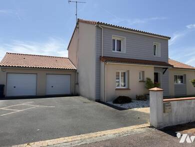 Maison à vendre 272 240 € 5 pièces 3 chambres 125 m² 840 m² de terrain Jallais 49510