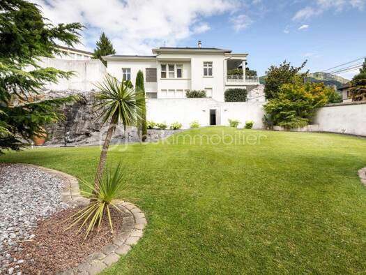 Maison à vendre 642 000 € 8 pièces 5 chambres 310,8 m² 1 669 m² de terrain Centre-Soum Lourdes 65100