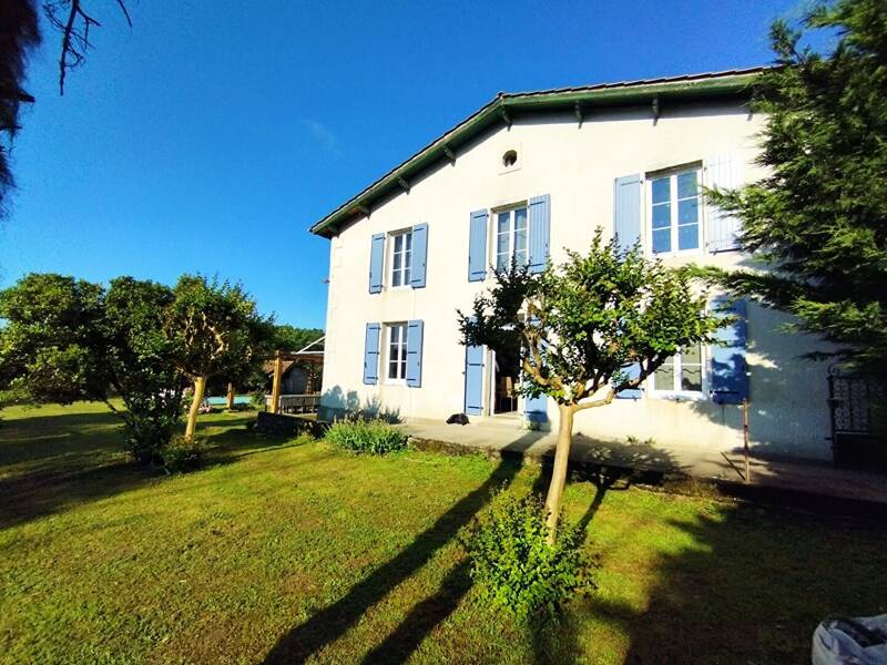 Maison à vendre, 161m², SAINT ANTOINE DE BREUILH