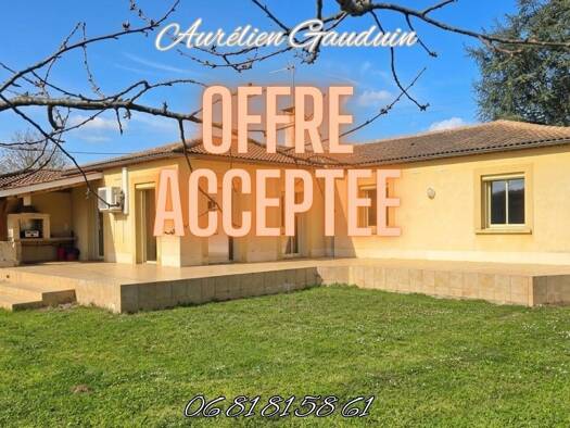 Maison de plain-pied à vendre 199 500 € 5 pièces 3 chambres 127 m² 2 700 m² de terrain Soturac 46700