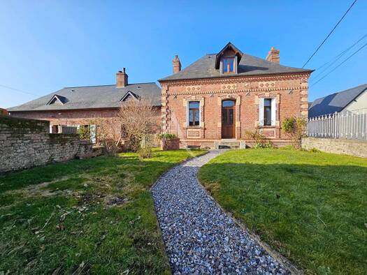Maison à vendre 339 200 € 7 pièces 4 chambres 188 m² 1 115 m² de terrain Pende 80230