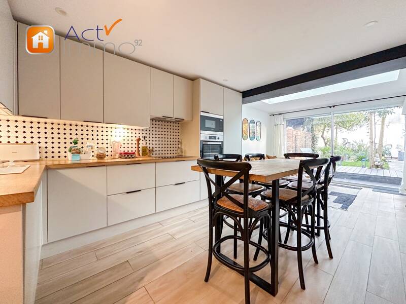 Maison à vendre, 122m², COLOMBES