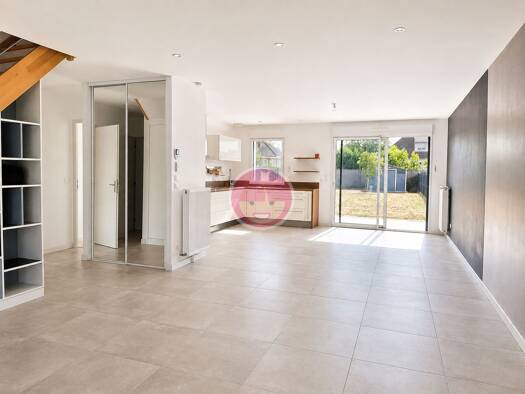 Maison à vendre 299 990 € 6 pièces 4 chambres 132 m² 433 m² de terrain Saint-Georges-sur-Eure 28190