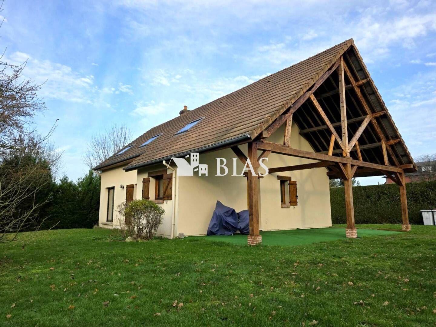 Maison à vendre, 131m², SAINT PIERRE DE VARENGEVILLE