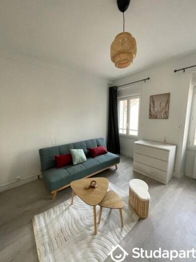 Appartement à louer 400 € 1 pièce 29 m² 1er étage Le Bassin Périgueux 24000