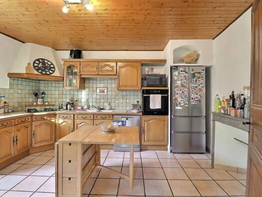 Maison à vendre 286 000 € 5 pièces 3 chambres 139 m² 111 m² de terrain La Chavanne 73800