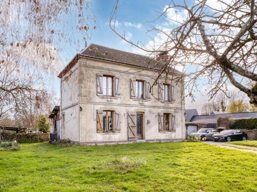 Maison à vendre 278 250 € 6 pièces 4 chambres 126 m² 2 998 m² de terrain Saint-Gatien-des-Bois 14130