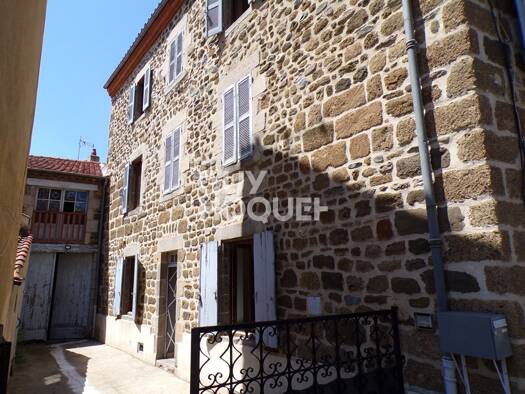 Maison à vendre 81 500 € 5 pièces 4 chambres 120 m² 25 m² de terrain Langeac 43300