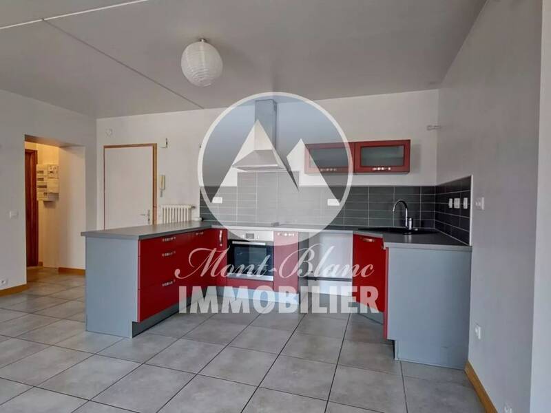 Maison à louer, 76m², SALLANCHES