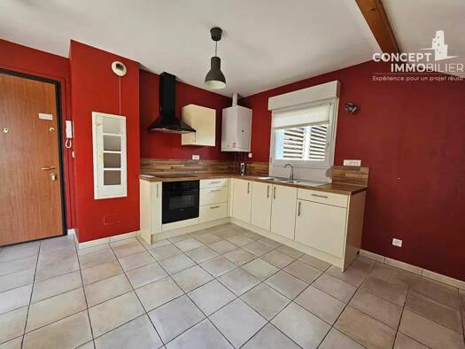 Appartement à vendre 260 000 € 3 pièces 2 chambres 78 m² Étage 3/3 Manom 57100