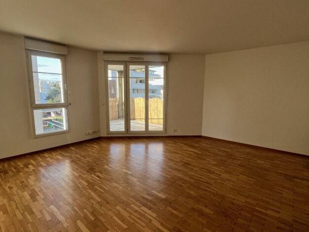 Appartement à louer 1 335 € 3 pièces 2 chambres 71 m² Étage 3/5 Saint Léger-Fourqueux Saint-Germain-en-Laye 78100