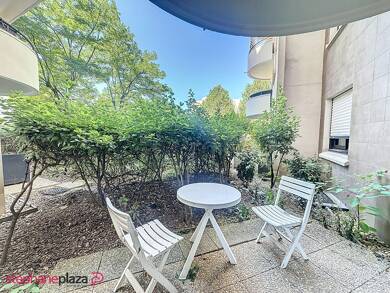 Appartement à louer 860 € 1 pièce 37 m² 7 étages Transvaal Lyon 8ème 69008